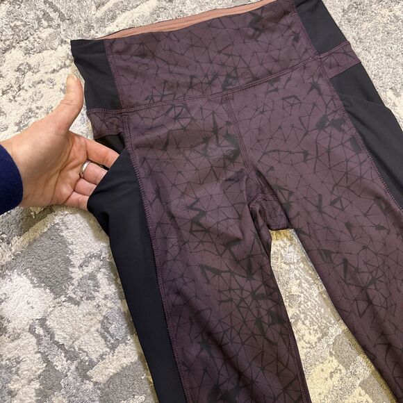 Lululemon Leggings Womens Size 4 Purple Black Batik Trail Bound Tight - Picture 4 of 9